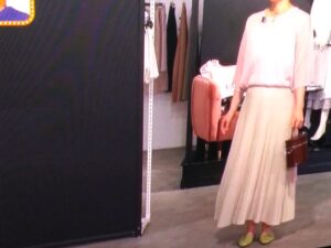 ヒルナンデス 日テレ女子アナのピクニックデートコーデ 今日の結果 鈴江奈々アナvs尾崎里紗アナ 5月18日 ぬくとい