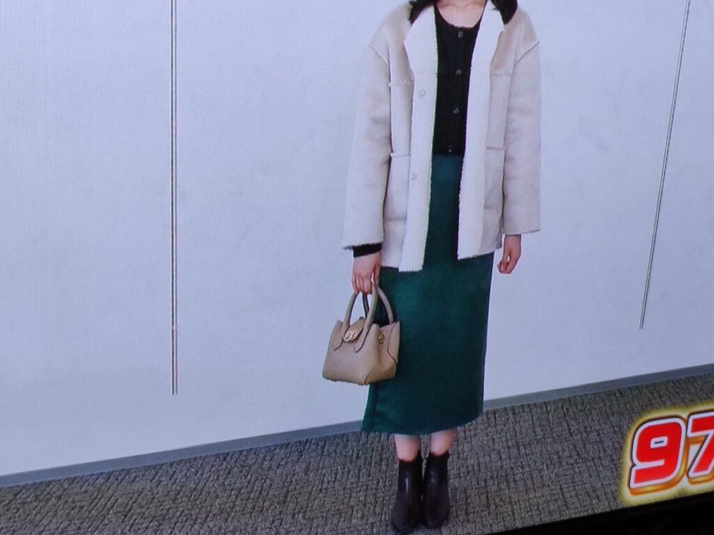 ヒルナンデス しまむらでイルミネーションデートコーデ 伊藤かずえさんvs上村ひなのさんのファッション 12月7日 ぬくとい