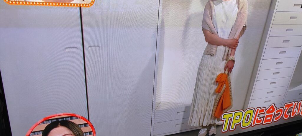 ヒルナンデス 日テレ系女子アナの春の海辺デートコーデ 今日の結果 伊藤アナvs宮本アナvs藤井アナvs森谷アナのファッション対決 4月7日 ぬくとい