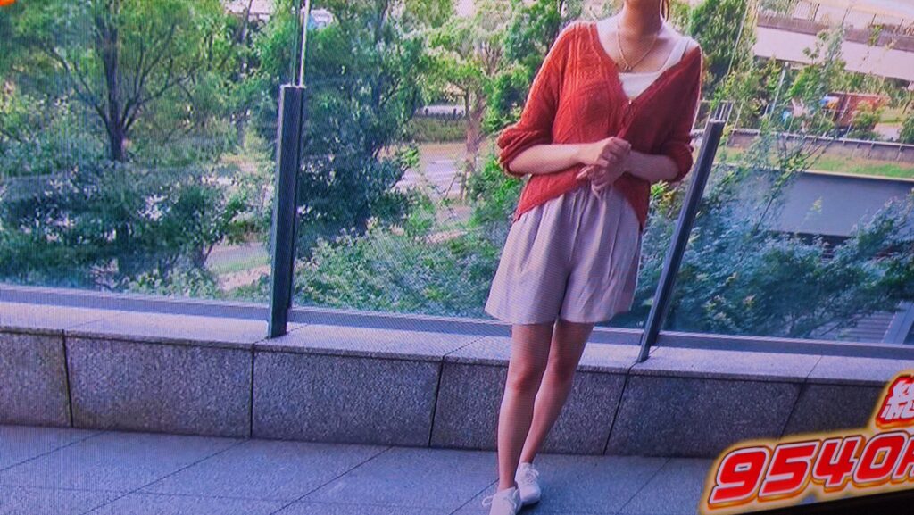 ヒルナンデス 香音さん 21歳 Vs新内眞衣さん 30歳 のguで真夏の湘南デートコーデ 今日の結果 7月19日 ぬくとい